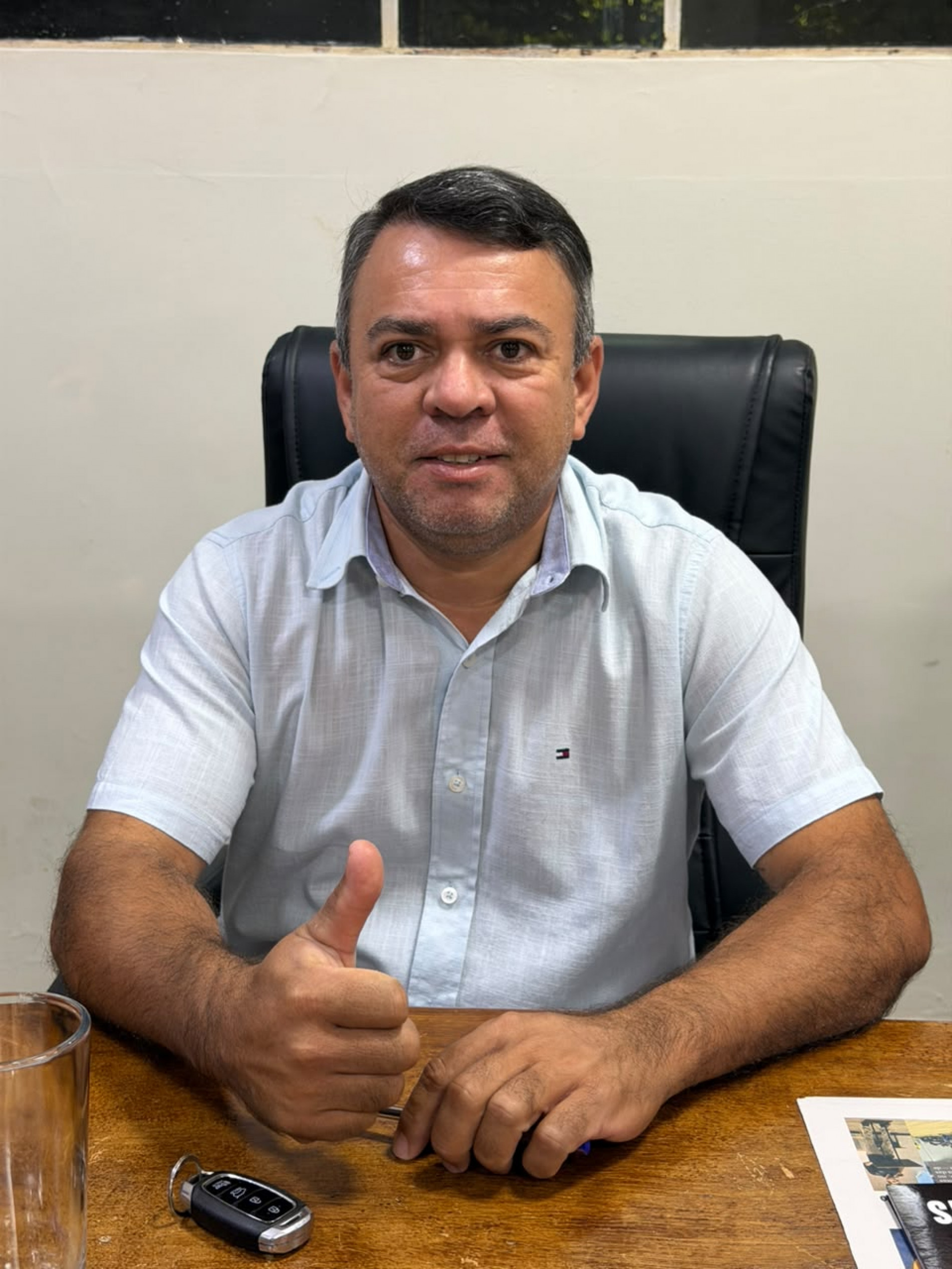 Geferson Vieira solicita limpeza de valetas no Jardim Boa Vista e Previsul e manuten&ccedil;&atilde;o de parquinho