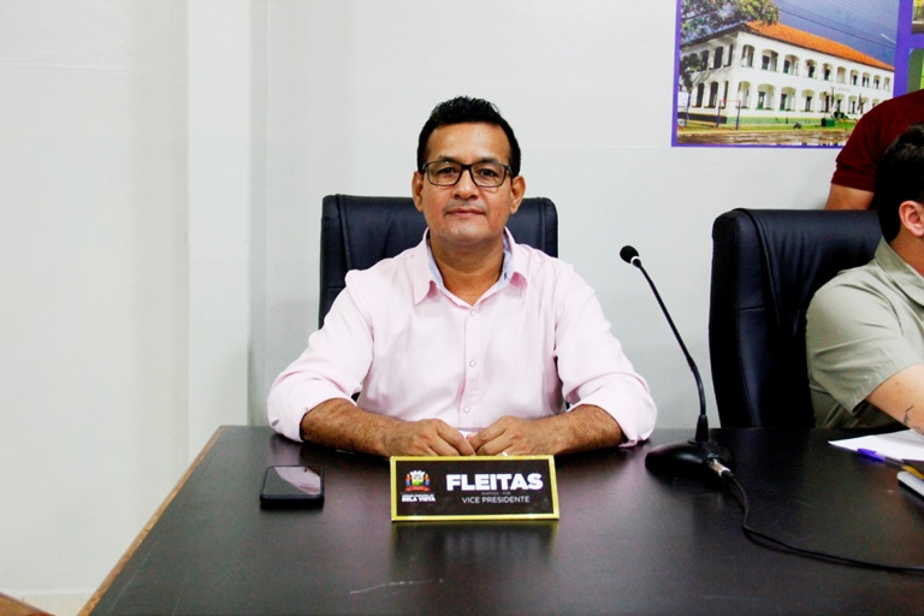 Vereador Fleitas solicita revitalização de áreas esportivas e construção de calçadas elevadas em Bela Vista